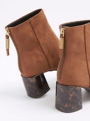 River Island Brown Feature Block Heel Ankle Boots - Image 4 of 4