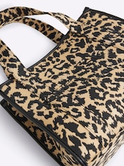 River Island Brown Medium Leopard Jacquard Embossed Tote Bag - Image 5 of 6