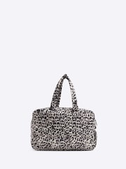 River Island Brown Leopard Quilted Holdall - Image 3 of 6