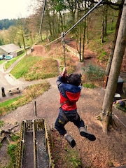 Virgin Experience Days Go Ape Junior Treetop Adventure for Two - Image 3 of 4