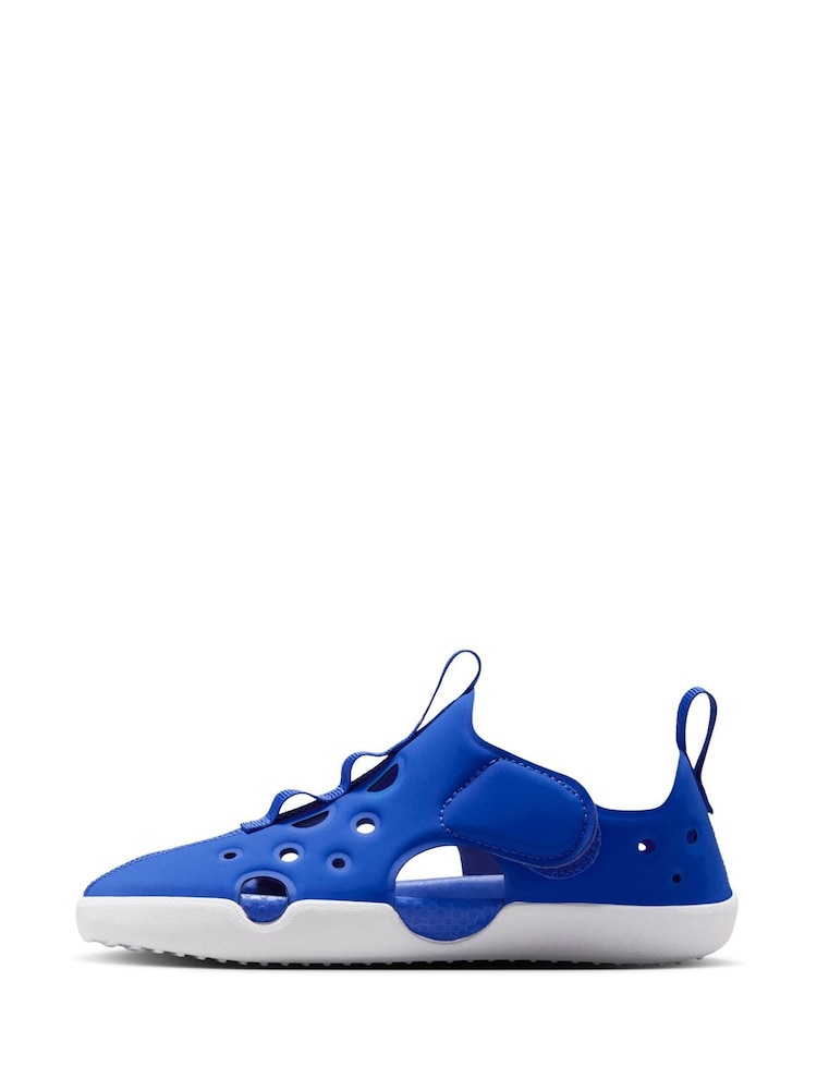Game Royal Blue - סנדלים לילדים ונוער דגם Sunray Protect של Nike - Image 4 of 12