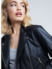 River Island Black Quilted Faux Leather Biker Jacket - Image 3 of 4