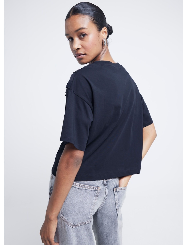 River Island Black Chevron Lace T-Shirt - Image 2 of 6 River Island Black Chevron Lace T-Shirt - Image 2 of 6