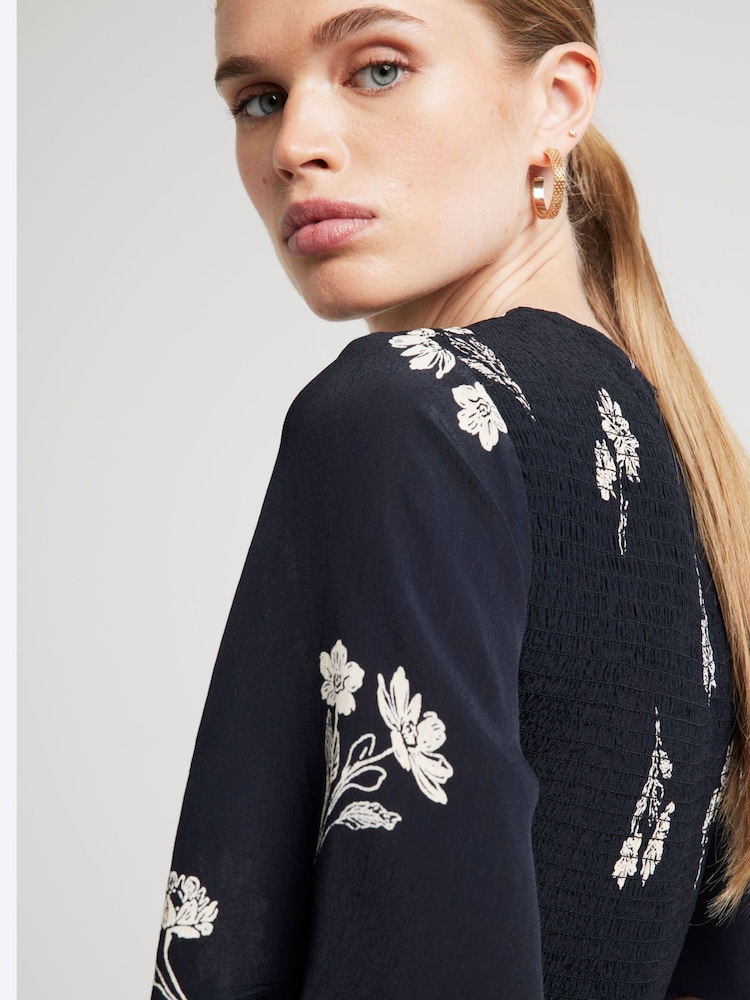 River Island Black Floral Print Shirred Peplum Top - Image 2 of 3