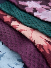 Blue/Red Texture Pattern Smart Socks - Image 2 of 8