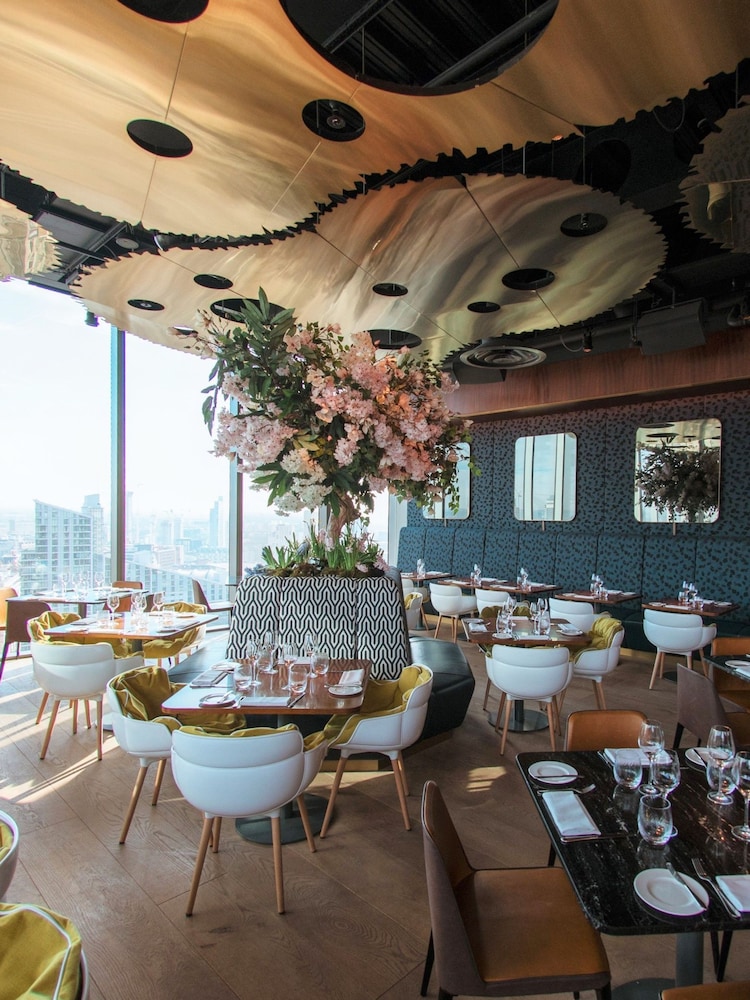 Virgin Experience Days 20 Stories Rooftop Restaurant Three Course Lunch for Two - Image 1 of 4