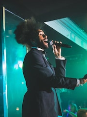 Virgin Experience Days Motown Supper Immersive Dining and Live Show for Two - Image 4 of 4