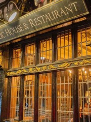 Virgin Experience Days Haunted London Pub Tour for Two - Image 4 of 4