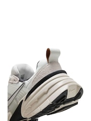 Nike Cream/Black V2K Retro Runner Trainers - Image 11 of 11