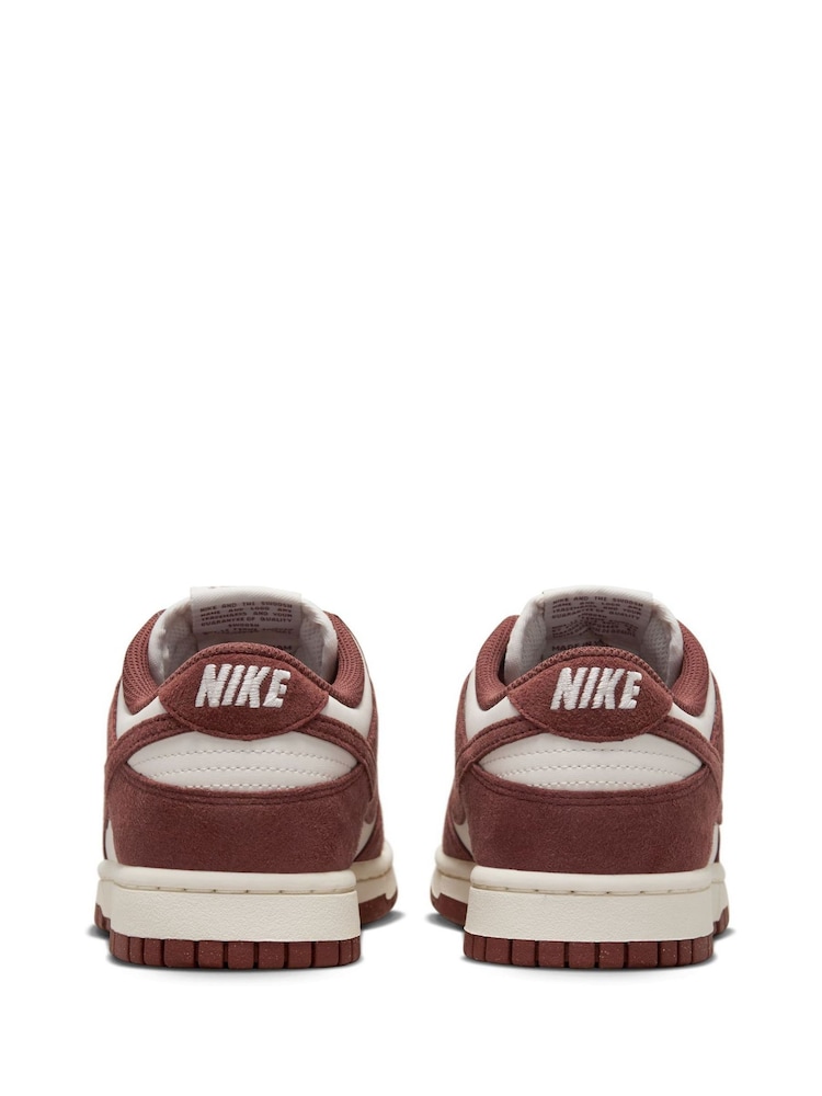 Nike Brown/Cream Dunk Low Trainers - Image 9 of 11