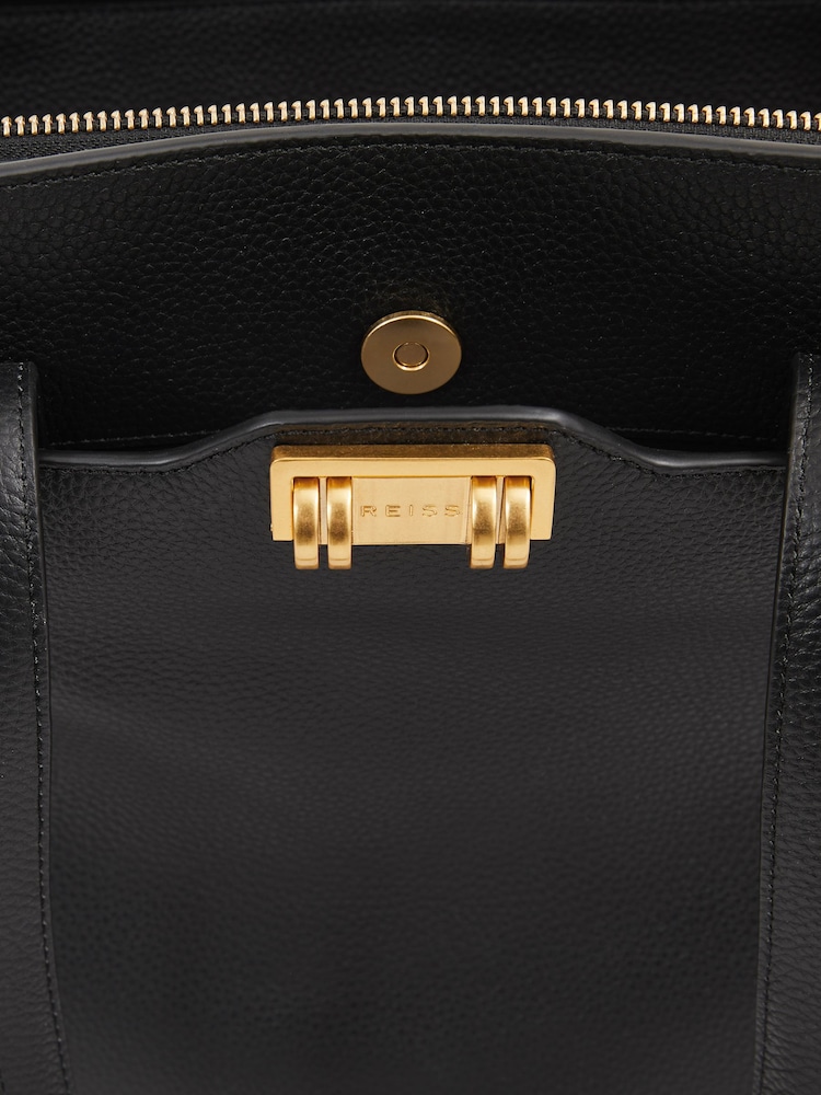 Reiss Tote-Bag „Delphine“ aus genarbtem Leder - Bild 5 von 5 Reiss Tote-Bag „Delphine“ aus genarbtem Leder - Bild 5 von 5