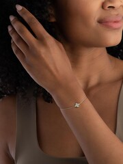 Beaverbrooks 9ct Yellow Gold Mother of Pearl Single Clover Bracelet - Image 4 of 5