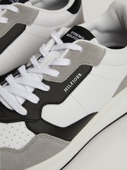 Bela - Tommy Hilfiger modra Faston Usnjene mešane trenerke - Slika 7 iz 7