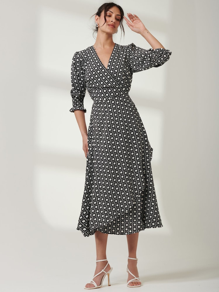 Jolie Moi Black Daphne Puff Sleeve Bodycon Dress - Image 6 of 6 Jolie Moi Black Daphne Puff Sleeve Bodycon Dress - Image 6 of 6