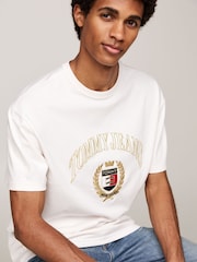 Tommy Jeans Regular Fit Gold Crest 100% Cotton T-Shirt - Imagen 3 de 5