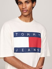 Tommy Jeans White Oversized Melange Flag 100% Cotton T-Shirt - Image 3 of 5