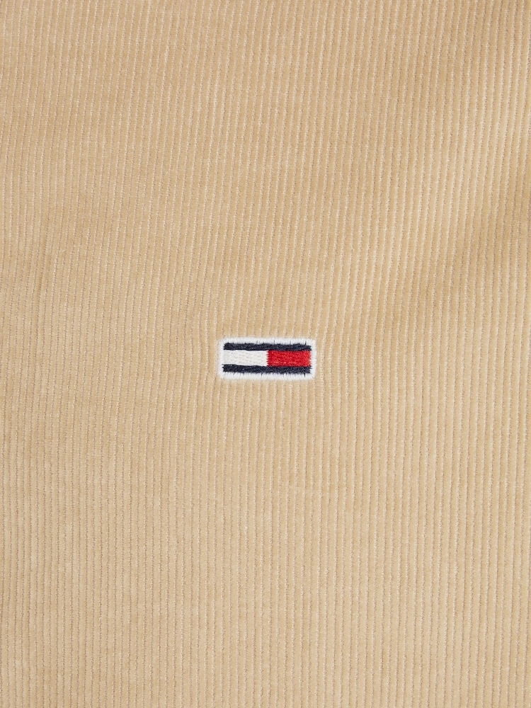 זהב - Tommy Jeans חולצת קורדרוי בגזרה רגילה - תמונה 6 מתוך 6