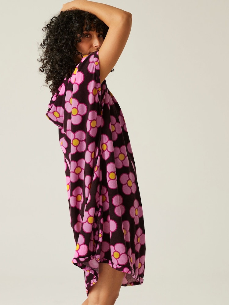 Regatta Pink Womens Orla Kiely Changing Robes - Image 4 of 7