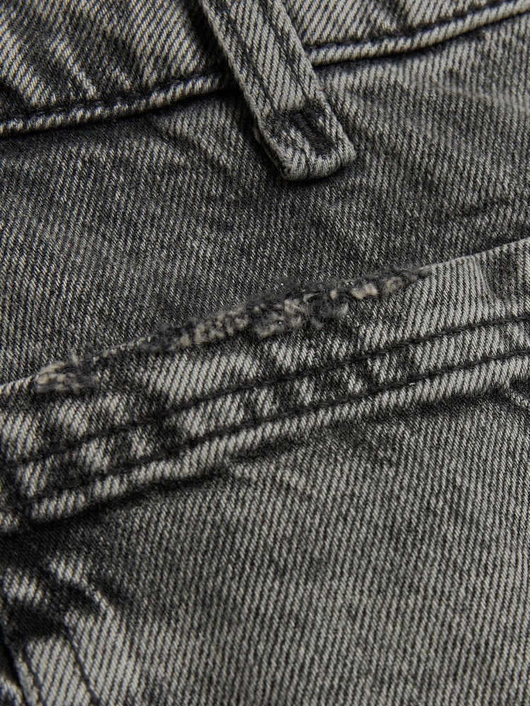 River Island Grey Petite High Rise 100% Cotton Wide Leg Jeans - Image 5 of 5 River Island Grey Petite High Rise 100% Cotton Wide Leg Jeans - Image 5 of 5