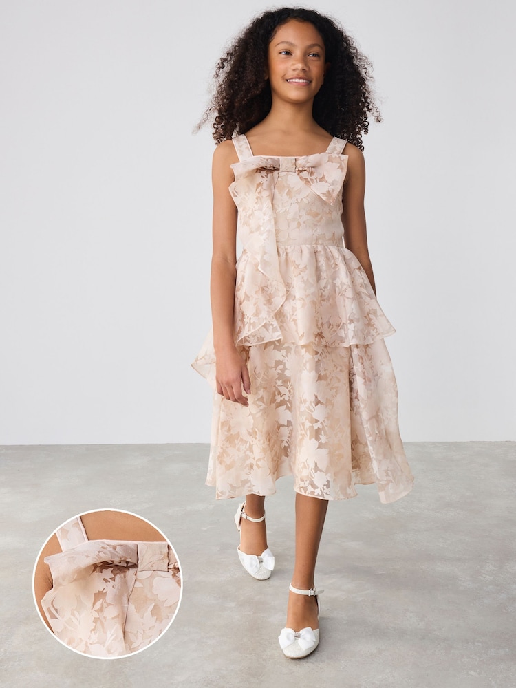 Vestido rosa de efecto devoré con lazo de Baker by Ted Baker - Imagen 1 de 9 Vestido rosa de efecto devoré con lazo de Baker by Ted Baker - Imagen 1 de 9