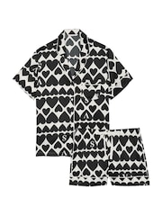 Victoria's Secret Coconut White & Black Hearts Satin Short Pyjama Set - Image 3 of 4