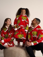 Brand Threads Red Grinch Adults Hooded Blanket - Image 4 of 7