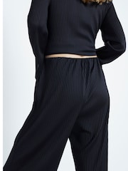 River Island Black Plisse Wide Leg Trousers - Image 3 of 4