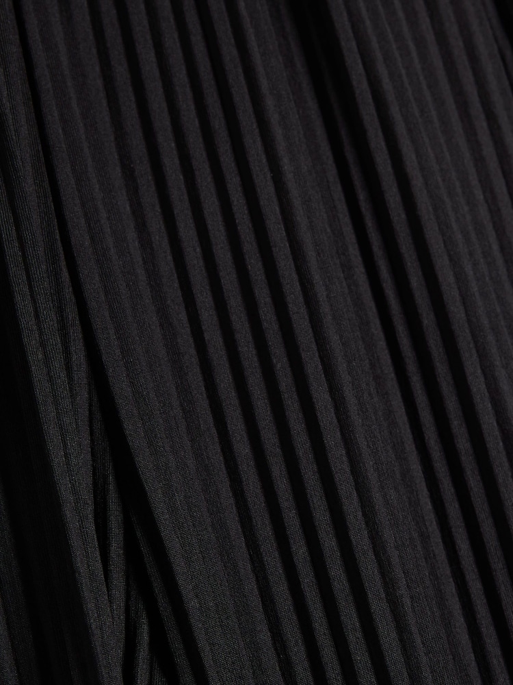 River Island Black Plisse Wide Leg Trousers - Image 4 of 4
