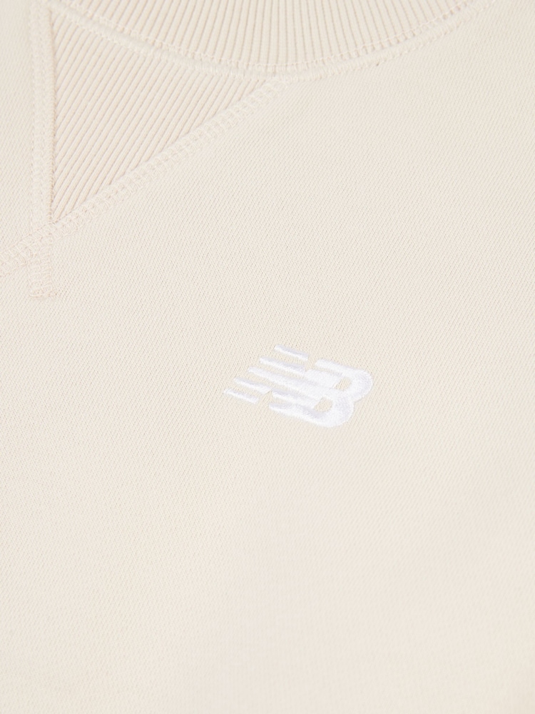 New Balance White Small Girls Logo Sweatshirt - Image 8 of 8