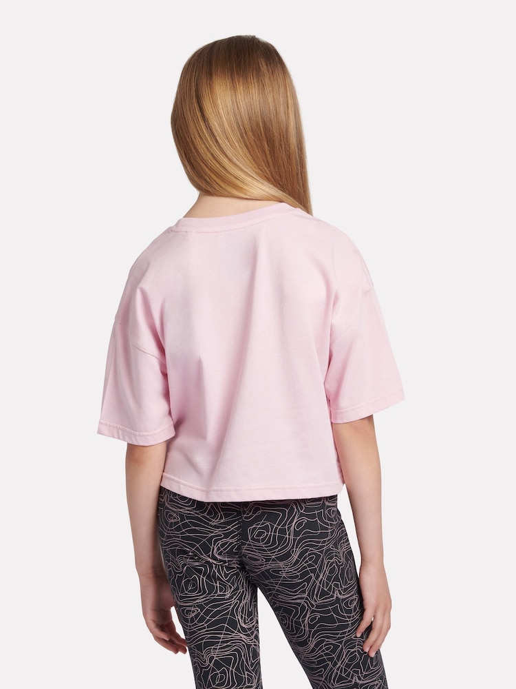 Roze - New Balance Girls 100% Cotton AOP Fill Logo T-Shirt - Image 3 of 9