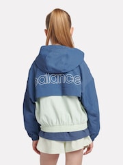Azul claro - New Balance Kids Athletics Mesh Lined Wind Cheater Jacket - Imagen 5 de 13