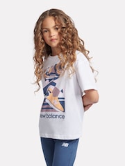 تيشرت للبنات من القطن 100% من تشكيلة Greatest Hits من New Balance - صورة 4 من 11