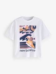تيشرت للبنات من القطن 100% من تشكيلة Greatest Hits من New Balance - صورة 8 من 11