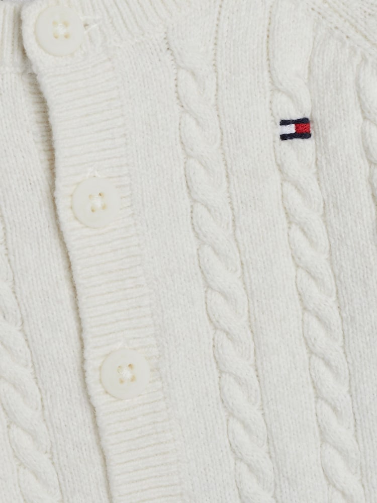 كريم - أزرق - حزمة هدايا من طقم سترة من Tommy Hilfiger - صورة 3 من 3 كريم - أزرق - حزمة هدايا من طقم سترة من Tommy Hilfiger - صورة 3 من 3