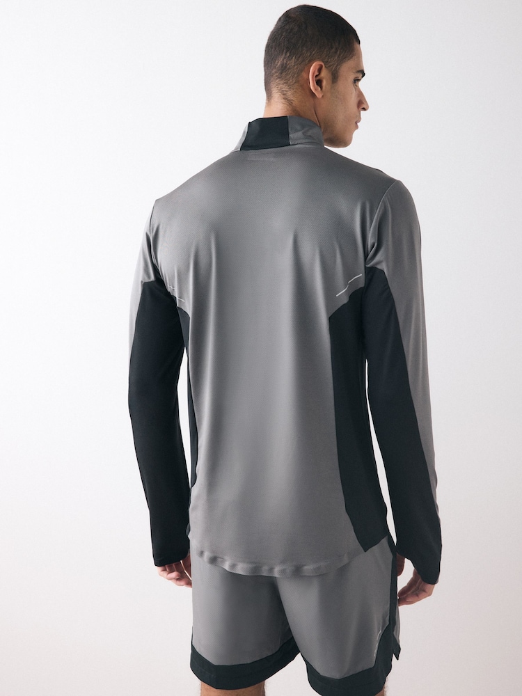 Columbia Three Pitch™ Half Zip Black Sweatshirt - Image 4 of 7
