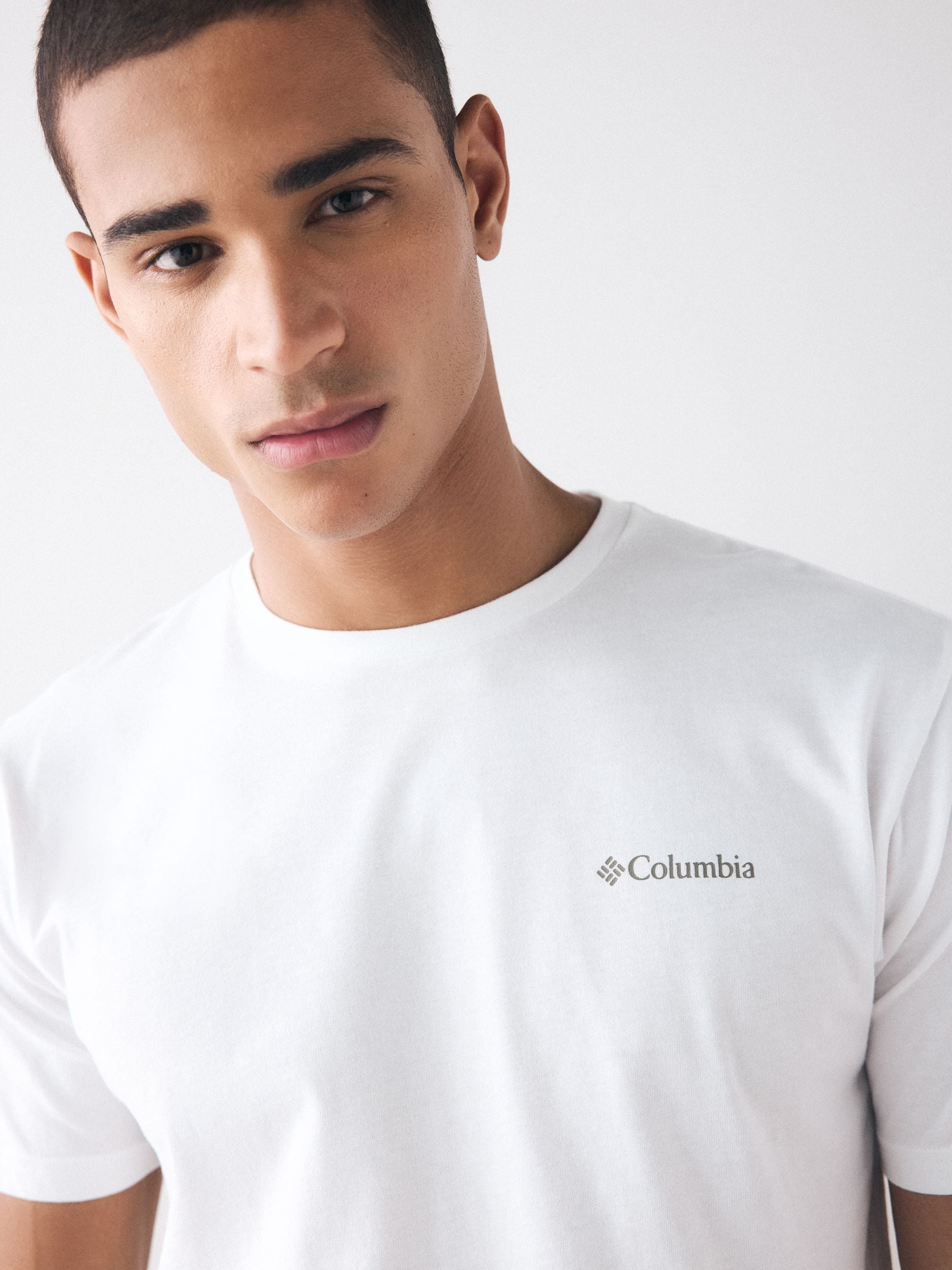 Columbia｜SHORT-SLEEVED ROUND NECK T-SHIRTS (North Casca Mens North Cascades Short Sleeve Tee White | Columbia Sportswear