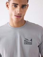 Серый - Columbia Explorers Canyon™ Back Short Sleeve White T-Shirt - Image 4 of 6