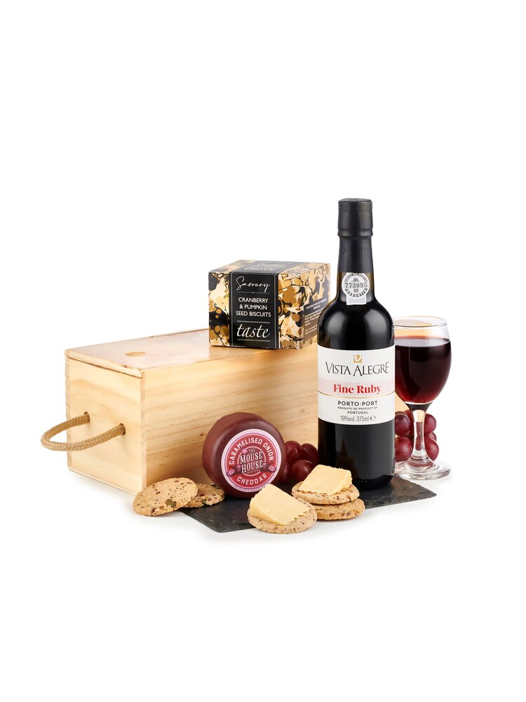 Spicers of Hythe Port & Cheese Hamper - Image 1 of 1