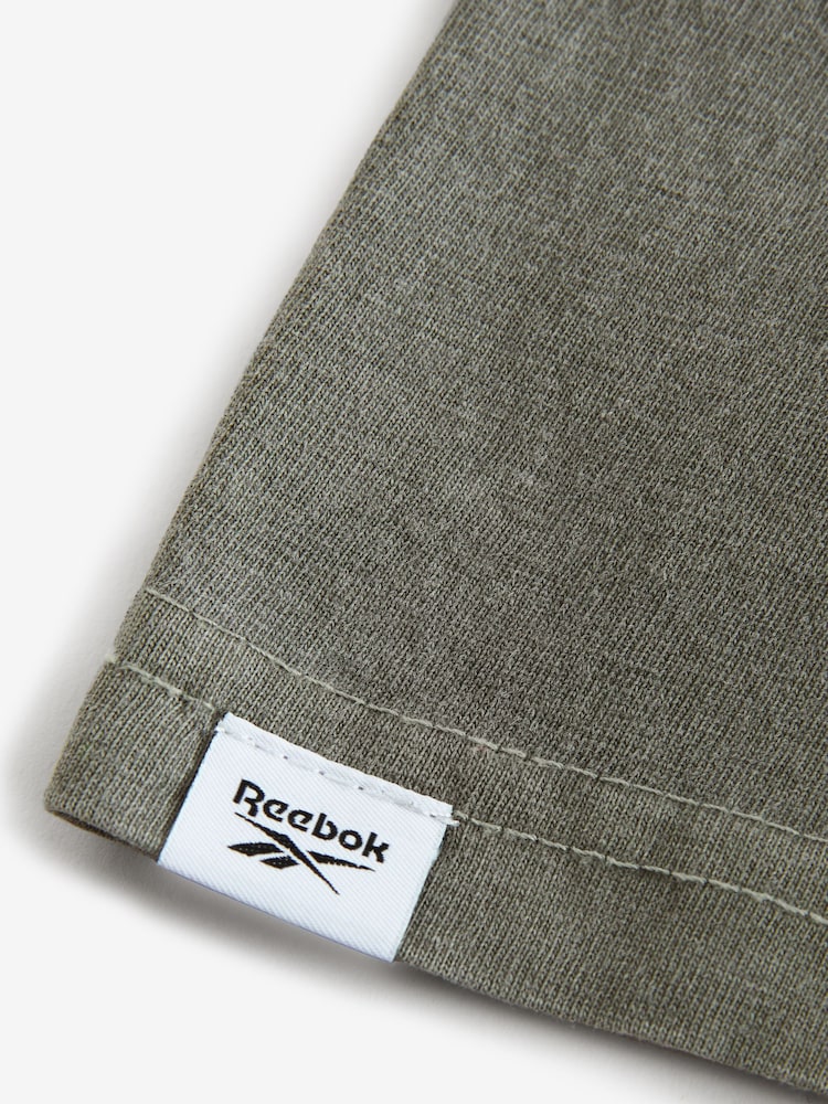 Reebok Boys Oversized 100% Cotton Graphic T-Shirt - Image 9 of 9