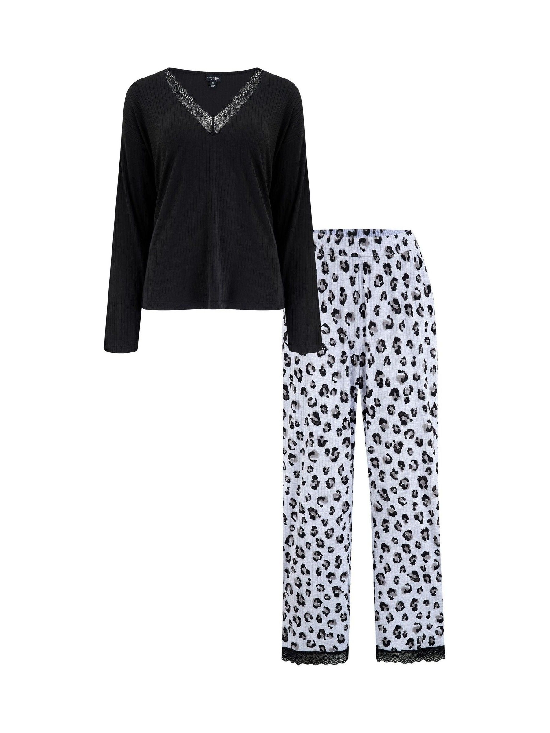 Next：日本 ブラック - Pour Moi 起毛リブ レーストリム Vネック