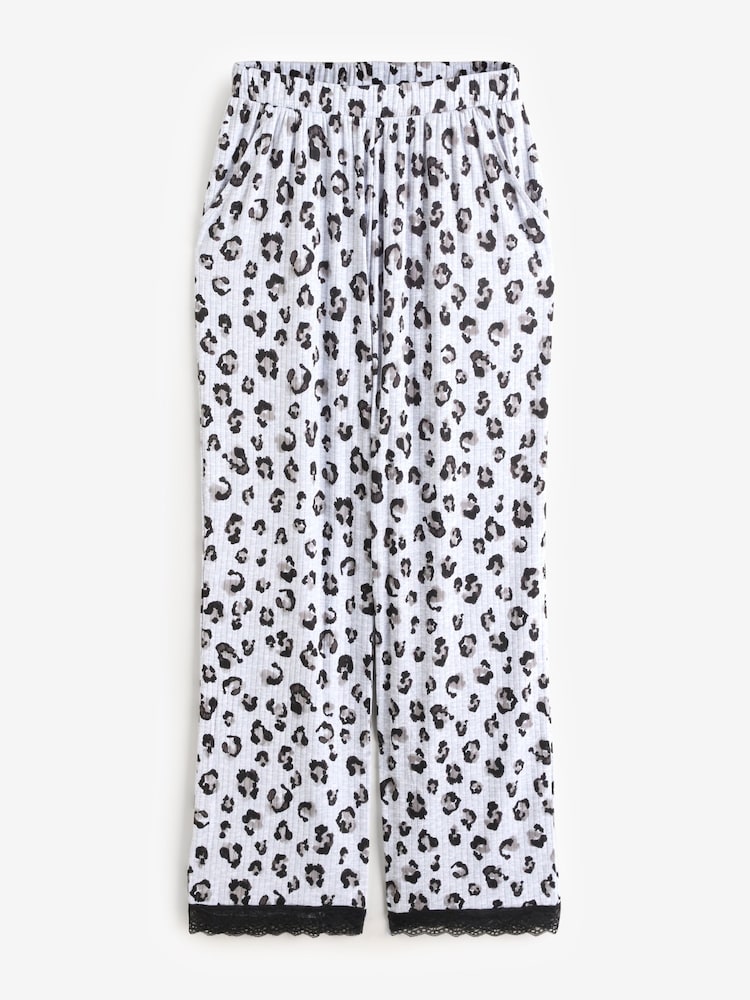 Pour Moi Komplet pižam s čopičem in čipko V-izrez; z V-izrezom Lounge Pyjama Set - Slika 7 iz 7 Pour Moi Komplet pižam s čopičem in čipko V-izrez; z V-izrezom Lounge Pyjama Set - Slika 7 iz 7