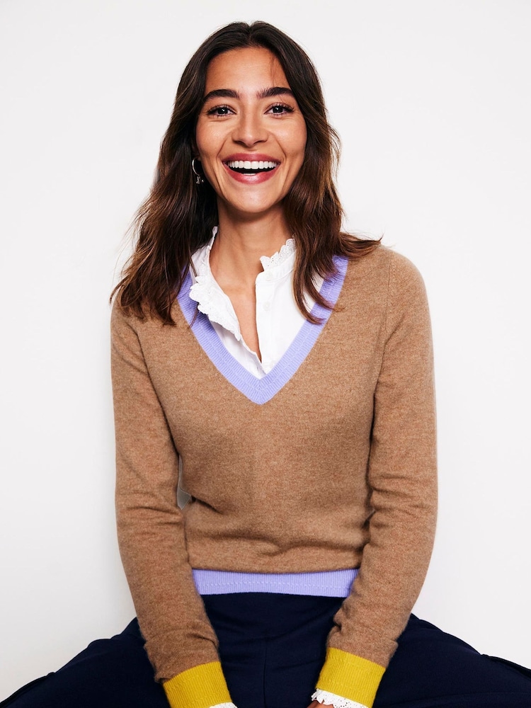 Boden Brown Eva Cashmere V-Neck Jumper - Image 1 of 6 Boden Brown Eva Cashmere V-Neck Jumper - Image 1 of 6