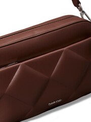Calvin Klein Natural Diamond Quilt Camera Bag With Pocket - Image 4 of 6