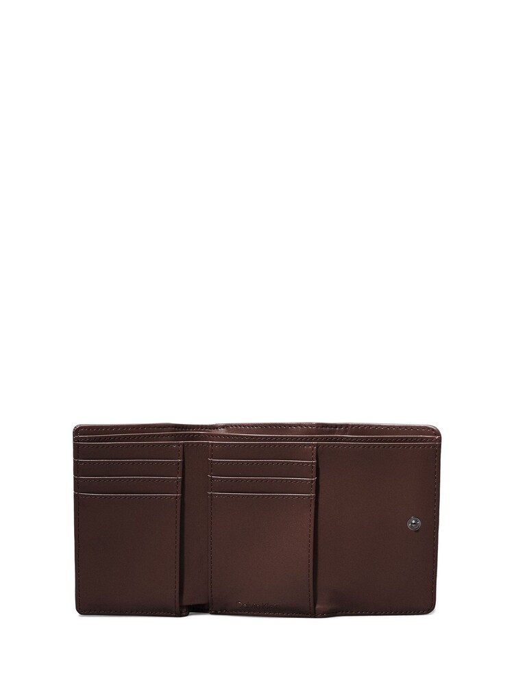 Calvin Klein Natural Diamond Quilt Small Trifold Wallet - Image 3 of 4