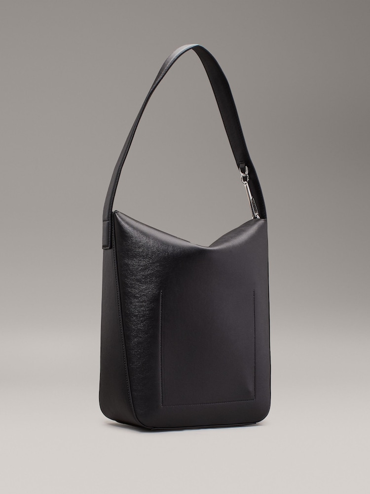 мягкая моделирующая сумка Calvin Klein - Изображение 1 из 3