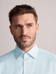Vert - Slim Fit (Slim Fit) - Signature 100% Cotton with Textured Smart Shirt - Image 2 de 9
