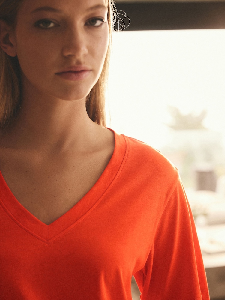 Bright Red Cotton Modal Slouch V-Neck T-Shirt - Image 3 of 7