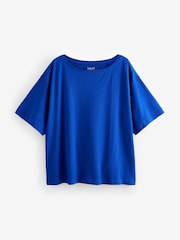 Kobaltblauw - Ruimvallend recht 100% katoenen T-shirt met losvallende schouder - Image 6 of 7