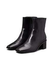 Calvin Klein Black Leather Ankle Boots - Image 3 of 7