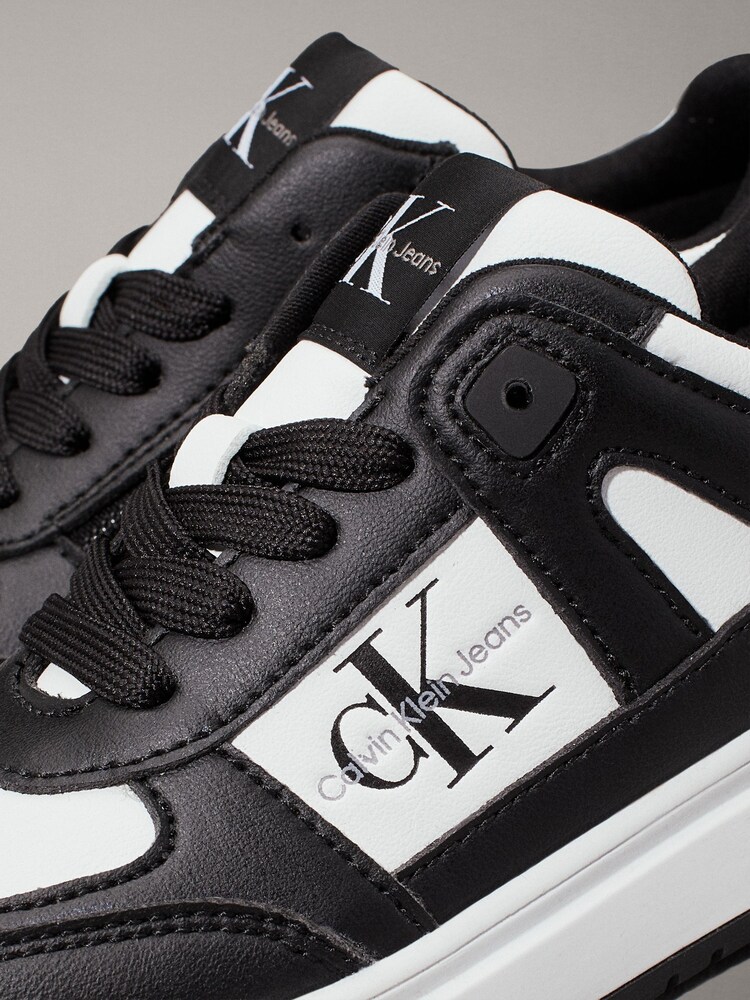 Calvin Klein Nizki izrezi na vezalke; z vezalkami Sneakers - Slika 7 iz 7